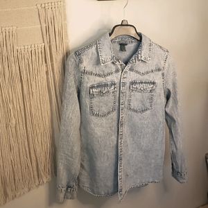 Deim pop button shirt